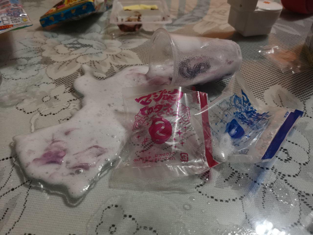 Rice-Media-Miniature-Japanese-Candy-Review-11 Oops.